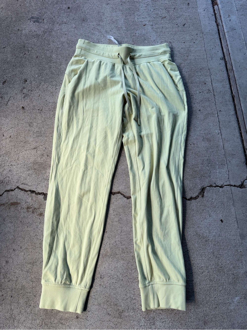 lululemon athletica Light Green Men’s Drawstring Joggers Size 6